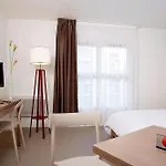 Appart'city Confort Centre Gare 3* Perpignano