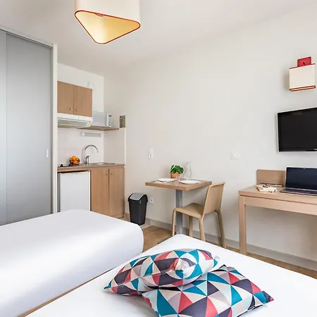 Appart'city Confort Centre Gare 3* Perpignan