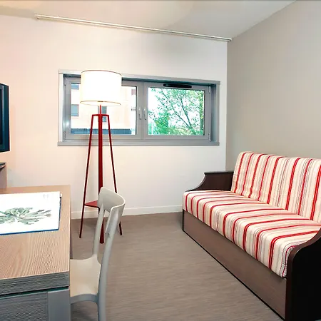 公寓式酒店 Appart'city Confort Centre Gare 佩皮尼昂