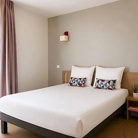 アパートホテル Appart'city Confort Centre Gare 3*