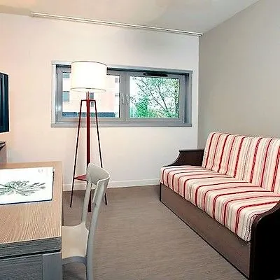 Appart'city Confort Centre Gare 佩皮尼昂